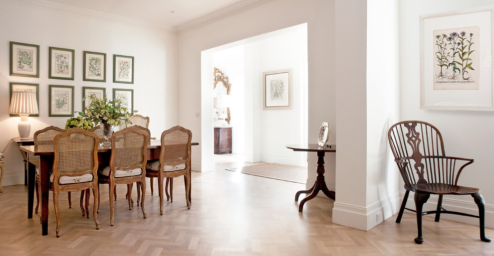 Dressing a house with art Traditional Family Room Melbourne by