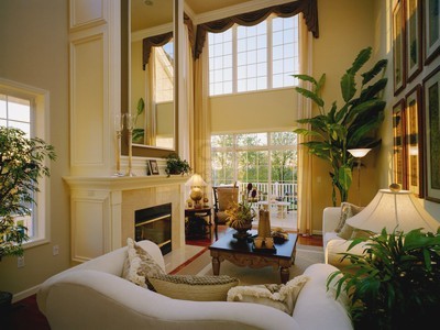 Example of a classic family room design in New York