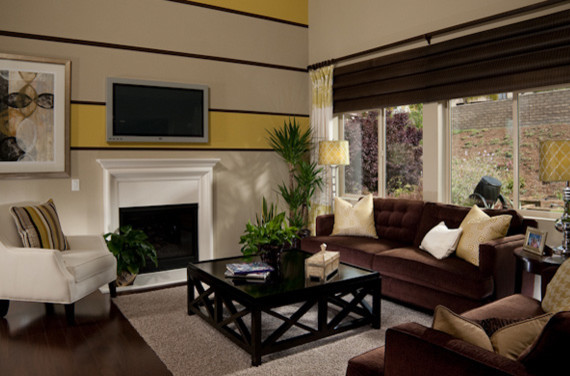 Inspiration for a modern family room remodel in Los Angeles