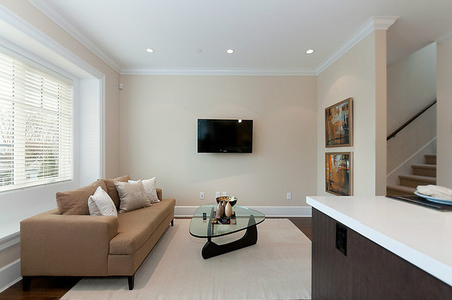Family room - family room idea in Vancouver