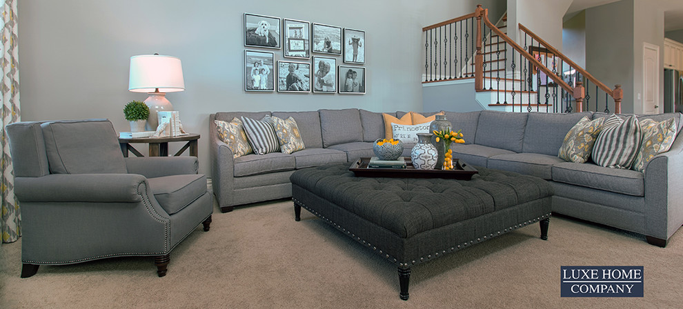 Family room - transitional family room idea in New York with gray walls