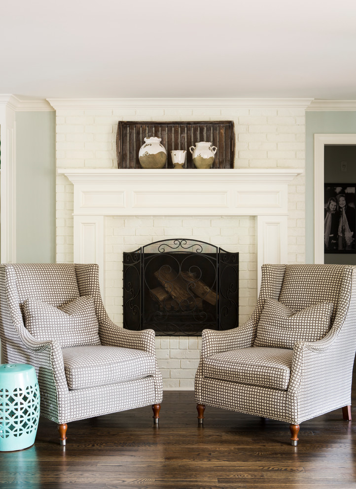Example of a transitional family room design in Little Rock