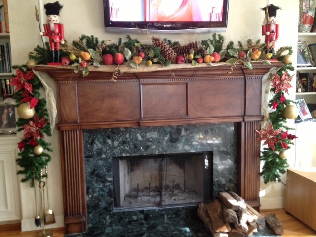 Elegant family room photo in Houston