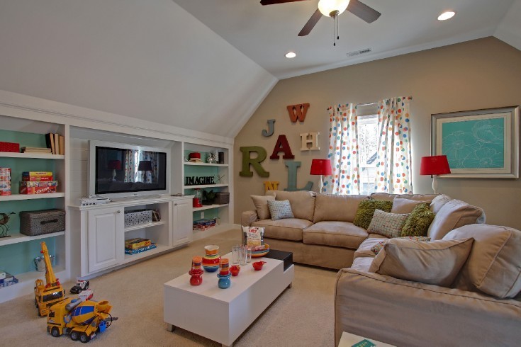 Family room - traditional family room idea in Raleigh