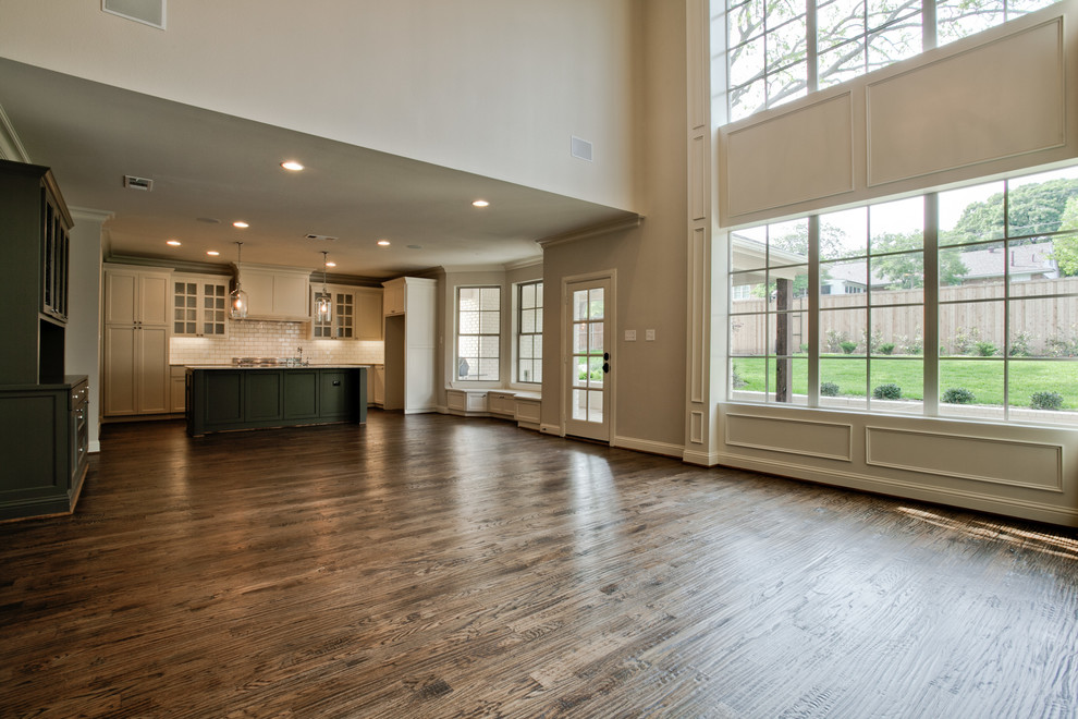 Lanshire Traditional Family Room Dallas by New Leaf Custom