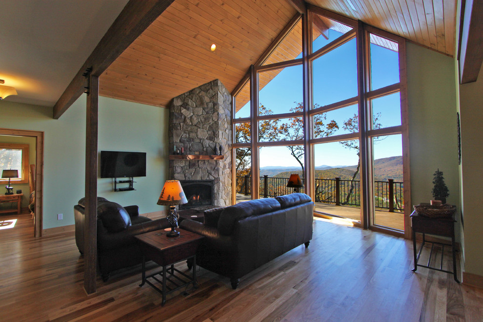 Mountain style family room photo in Charlotte