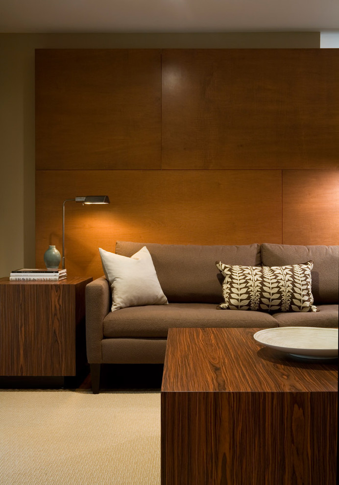 Diseño de sala de estar actual con paredes beige