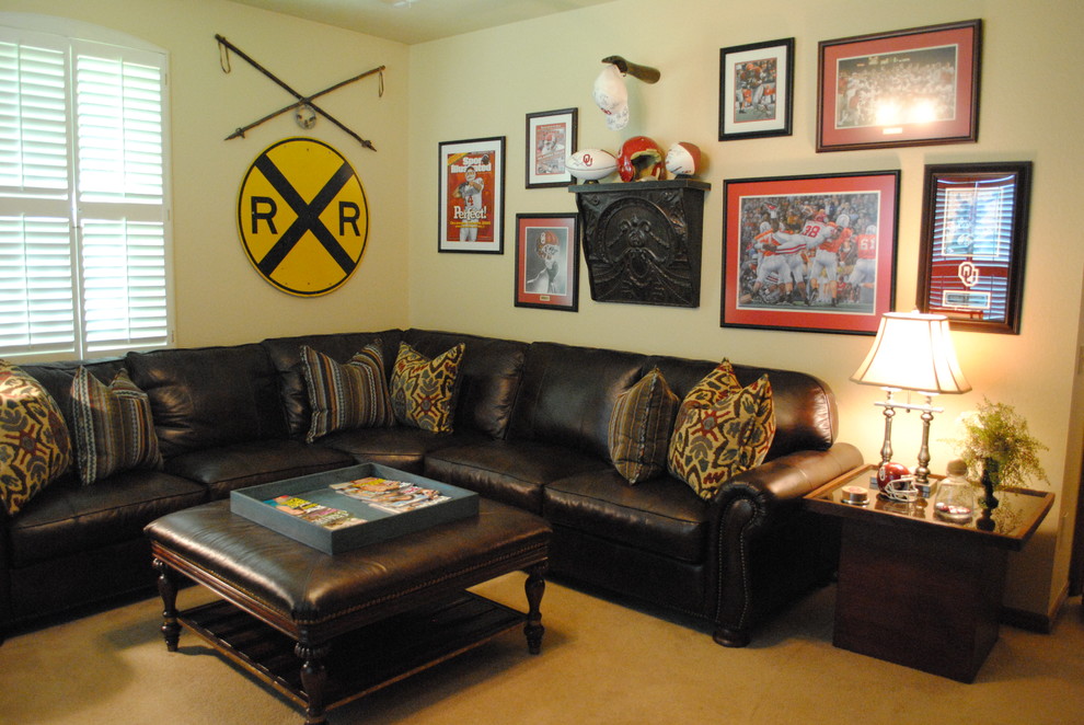 Large classic enclosed games room in Oklahoma City with a game room, beige walls and carpet.