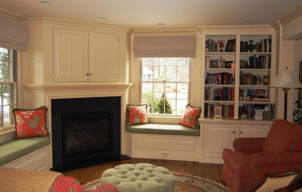 Mantel/Bookcases Traditional Family Room Philadelphia by DAVID