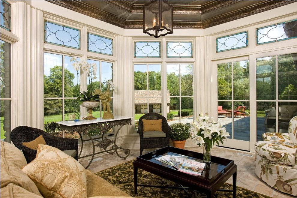 Example of a mountain style family room design in Chicago