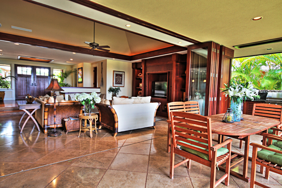Inspiration for a tropical family room remodel in Hawaii