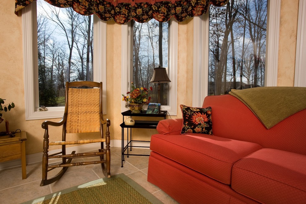 Inspiration for a timeless family room remodel in Columbus