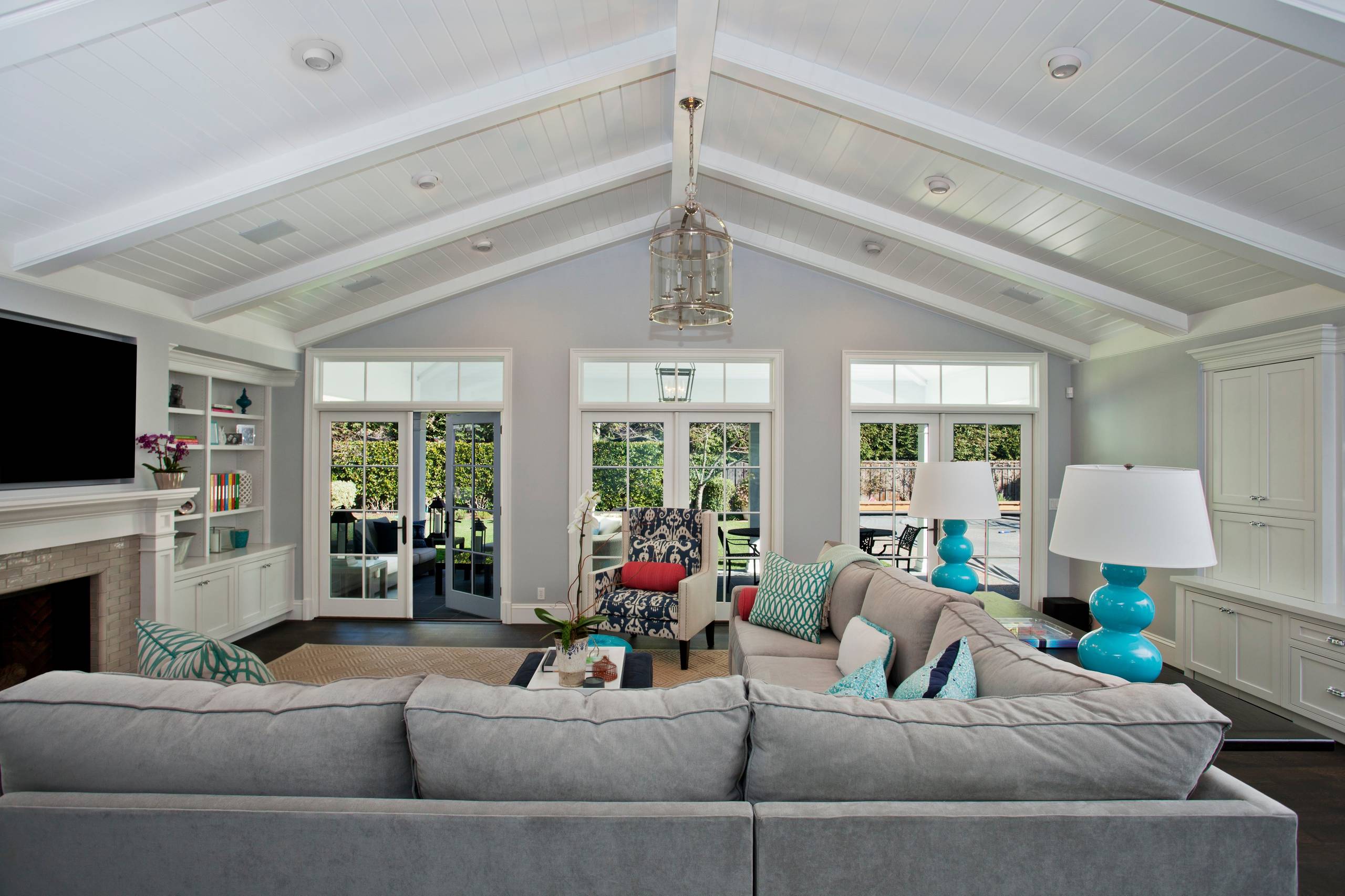 Vaulted Ceiling Lighting | Houzz