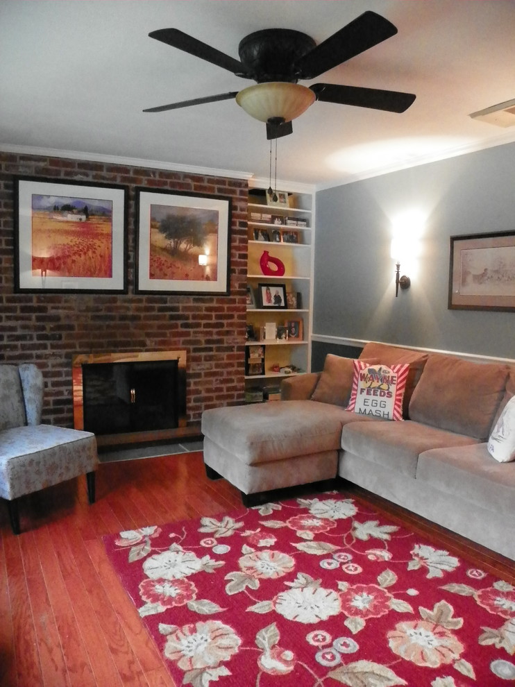 Example of an eclectic family room design in Philadelphia