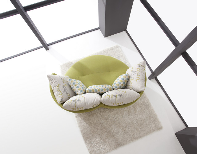 MyApple Modern Swivel Day Bed Sofa Bed by Famaliving California