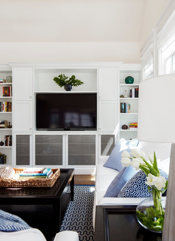 Transitional family room photo