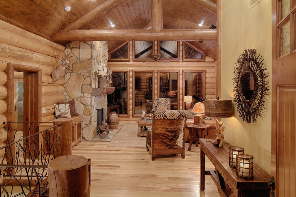 Inspiration for a rustic games room in Dallas.