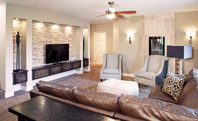 Example of a family room design in Omaha