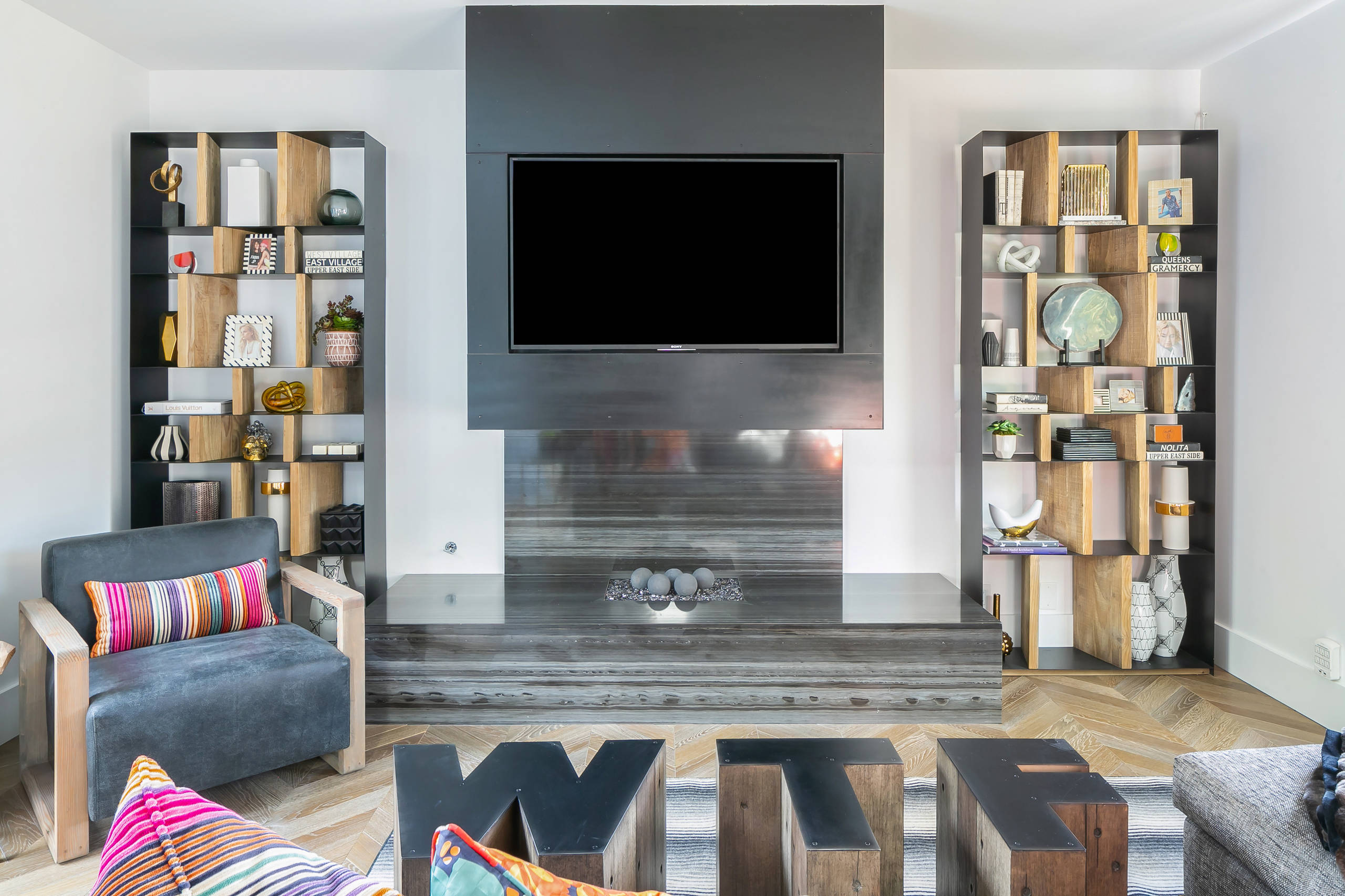 75 Game Room with a Plaster Fireplace Ideas You'll Love - October, 2022 |  Houzz