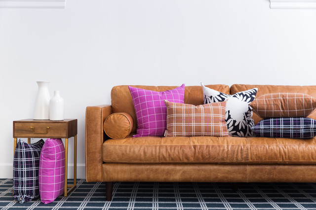 Playroom Sven Sofa Styling By Article Klassisch Modern Wohnzimmer Portland Von Caitlin Wilson Design Houzz