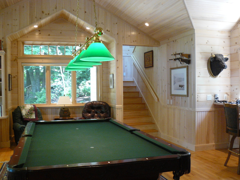 Photo of a traditional games room in San Francisco.