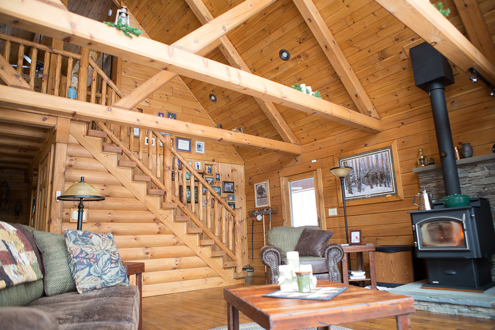 Prow Front Chalet Rustic Family Room New York by Beaver