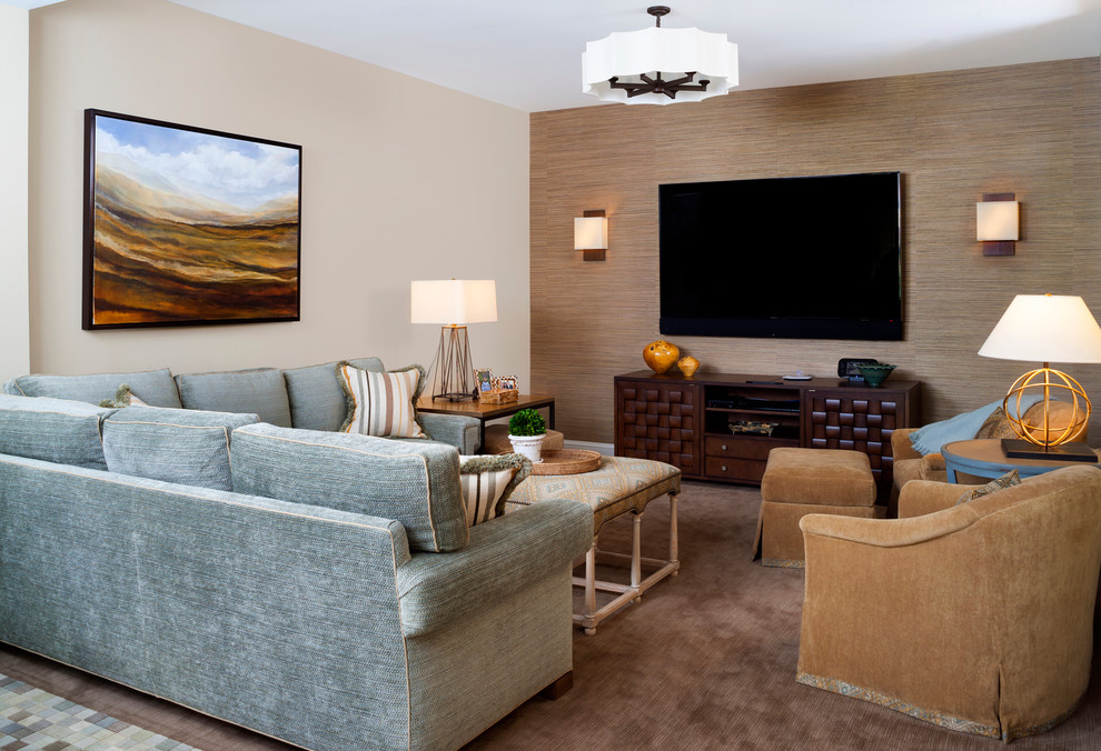 Foto di un soggiorno design con sala giochi e TV a parete