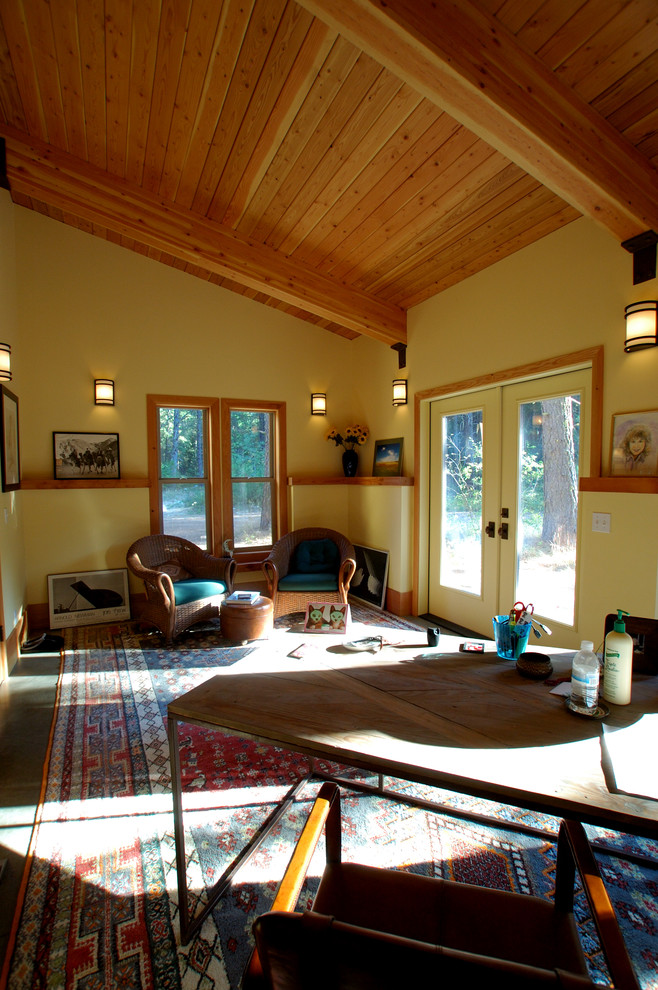 Example of a farmhouse family room design in Seattle