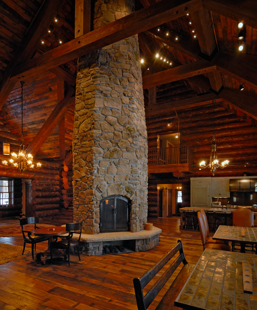 Rustic Northern Minnesota Lake Lodge Montagne Salle de Séjour