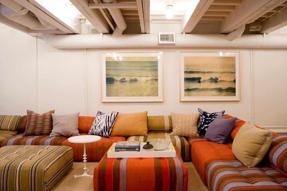 Foto di un soggiorno minimal con pareti beige