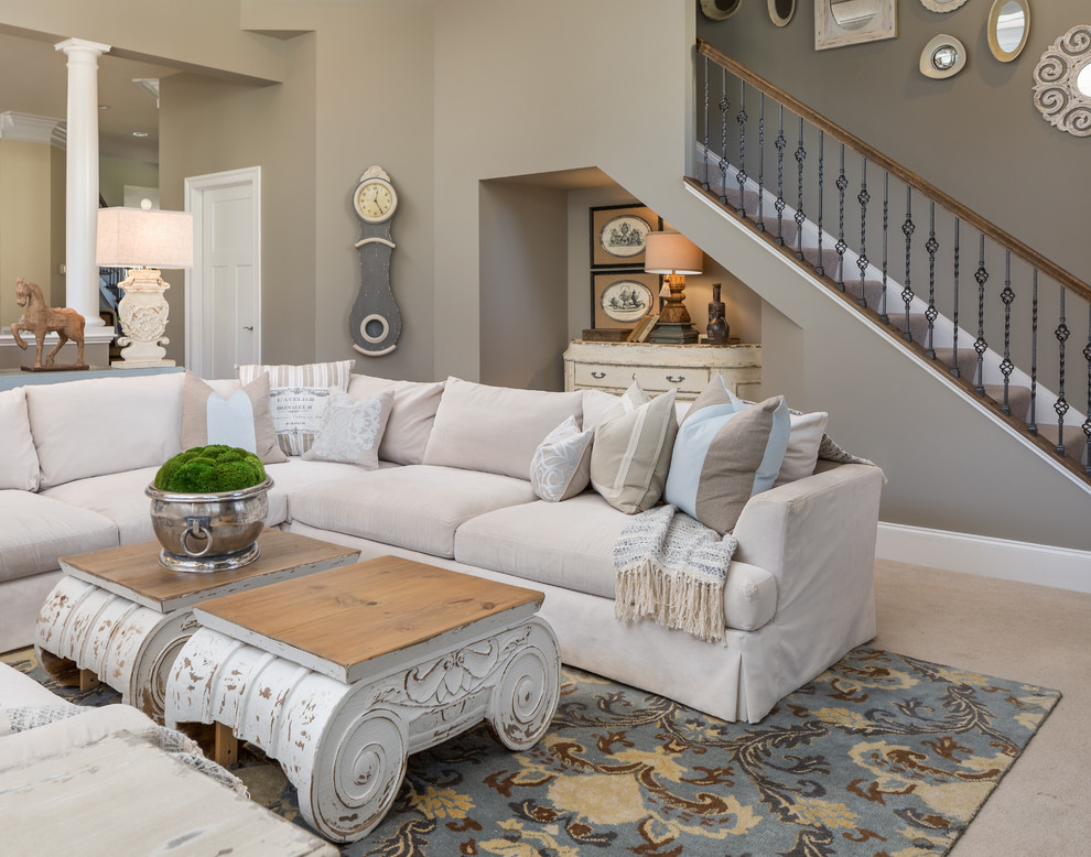 Example of a cottage chic family room design in DC Metro