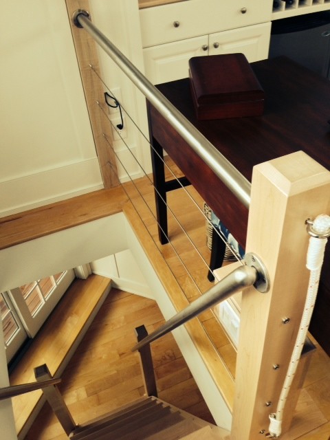 Idéer för att renovera en mellanstor rustik trappa