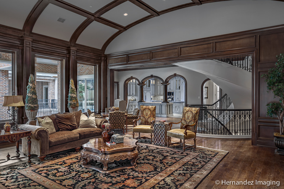 Inspiration for a timeless family room remodel in Dallas