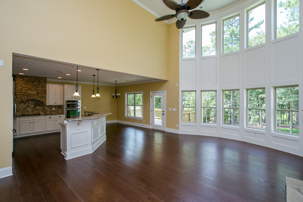 Example of an arts and crafts family room design in Atlanta