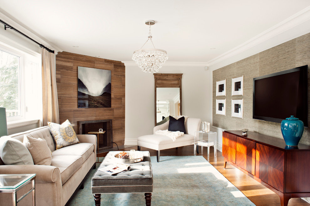 Diseño de sala de estar clásica con chimenea de esquina