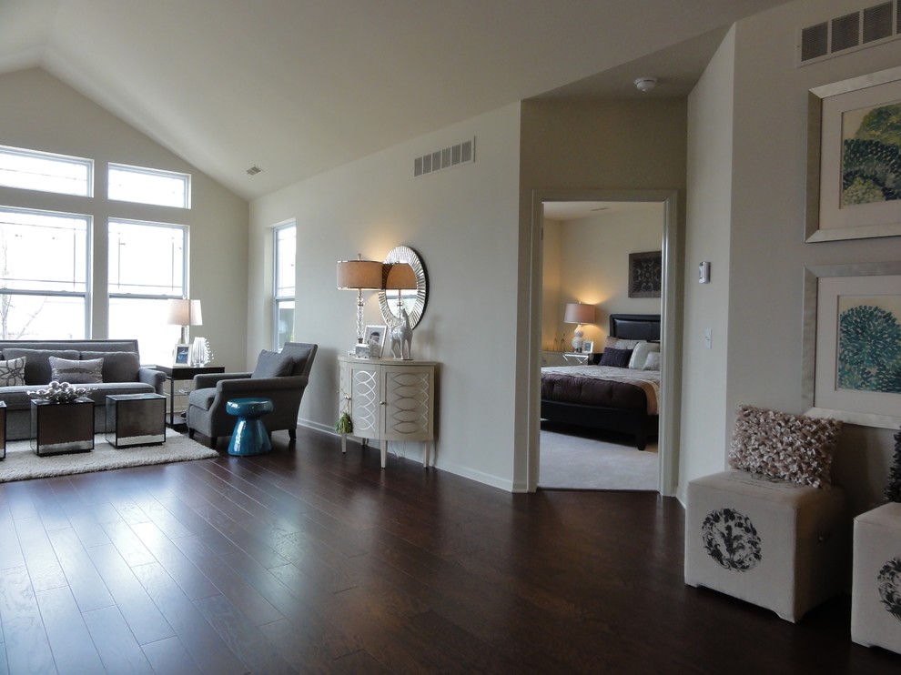 Villas at Maple Creek Condos in Canton Contemporain Salle de Séjour