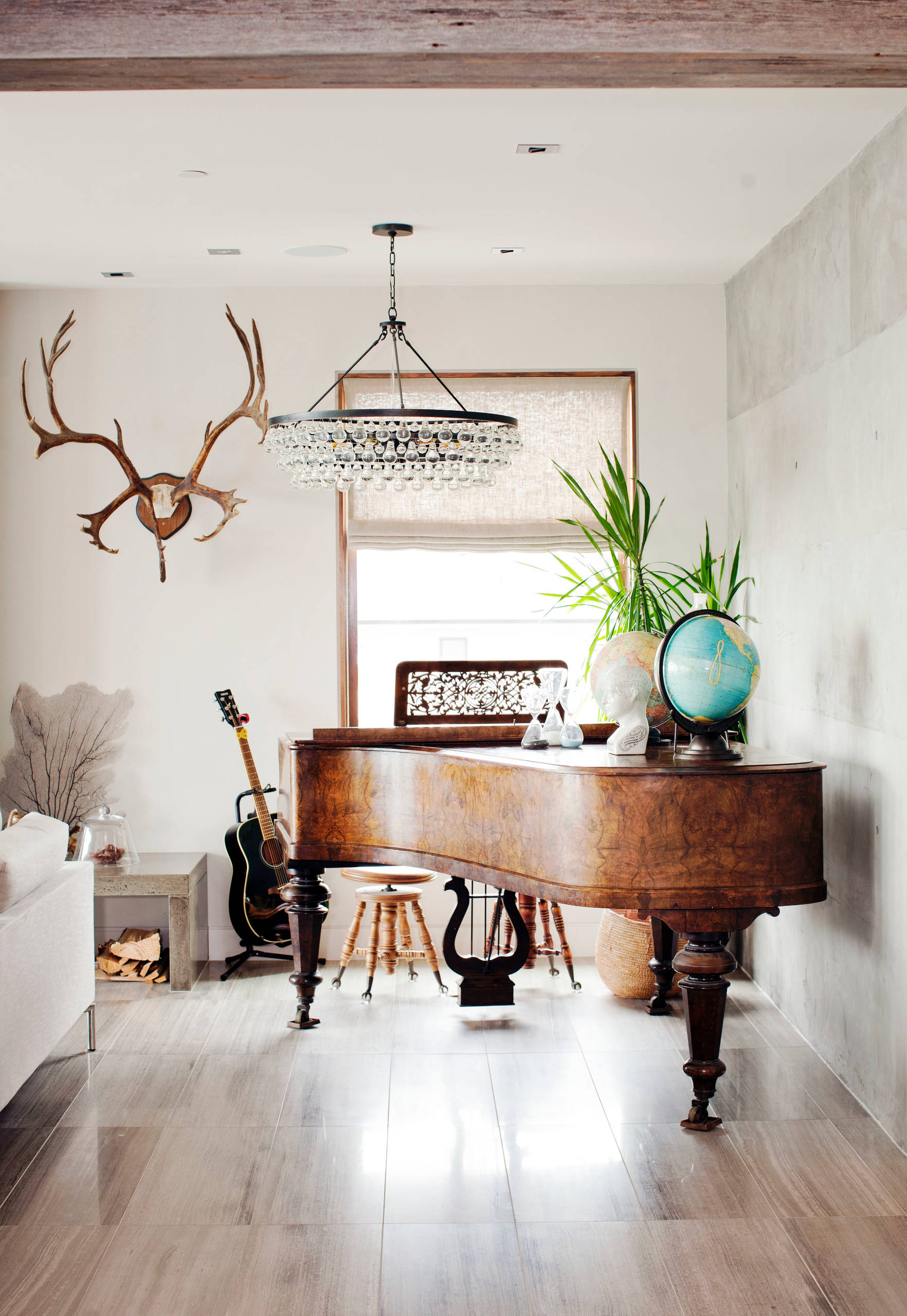 Light over piano discount