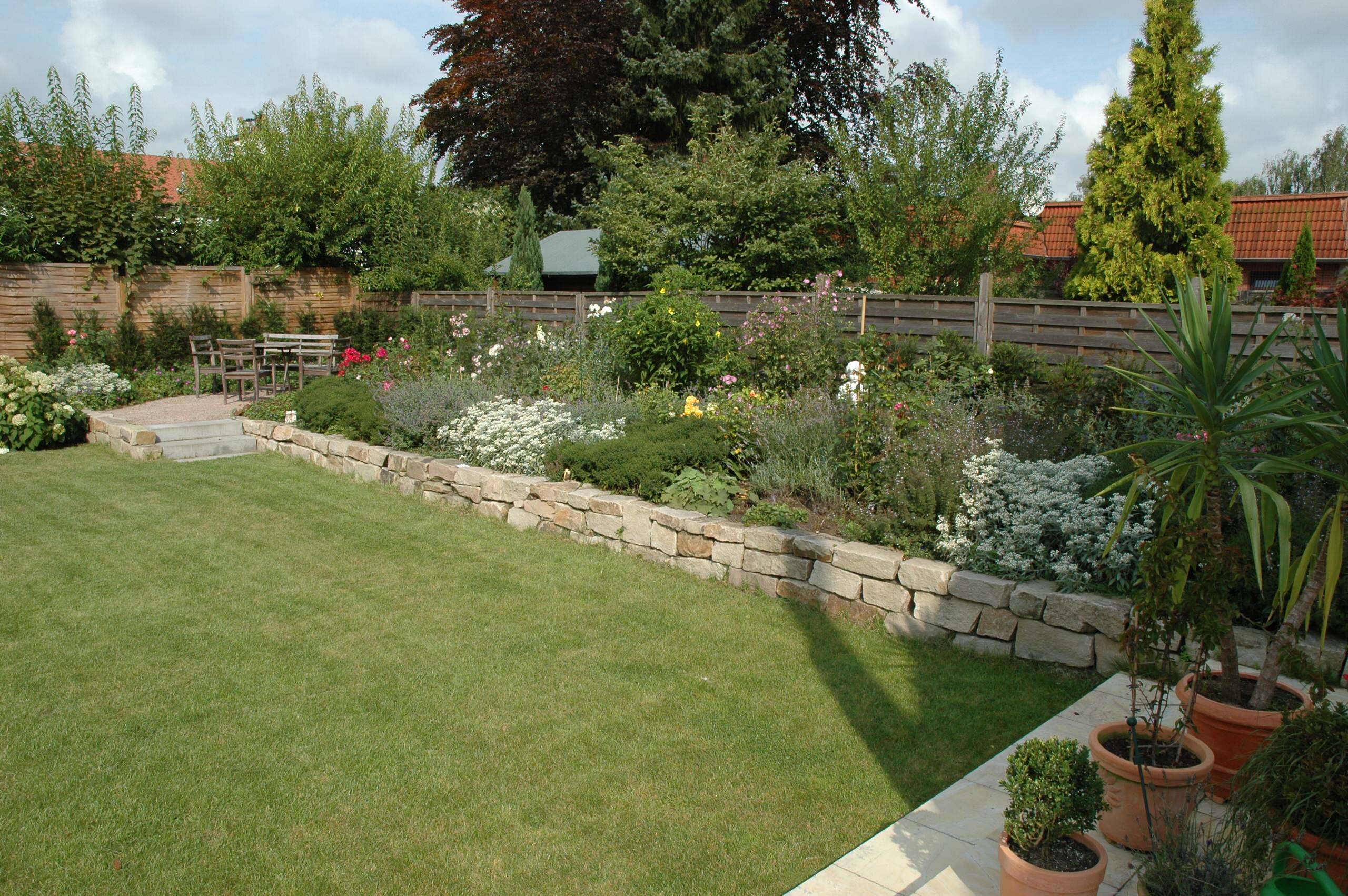 560 idées de MUR DE CLOTURE  amenagement jardin, déco jardin, jardins