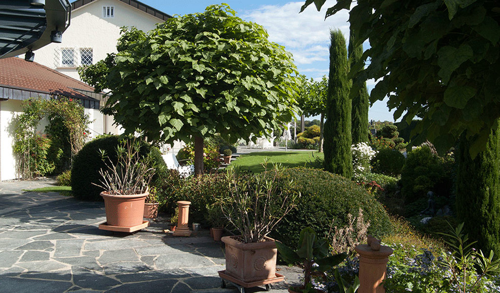 Hausgarten Traditional Landscape Stuttgart by Kupka Garten