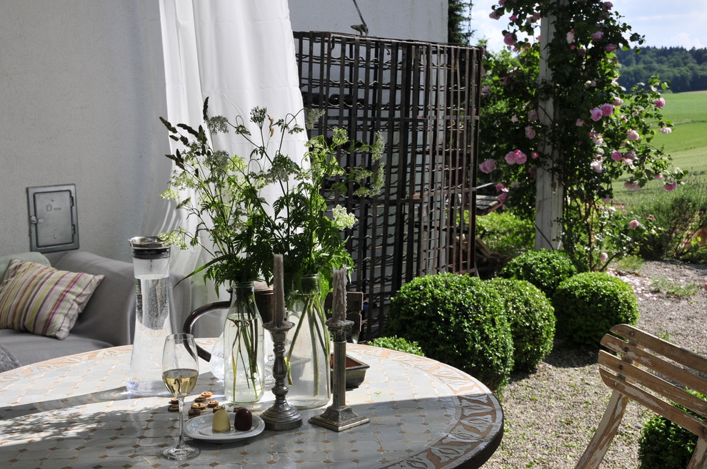 Landhaus Garten Landscape Munich by Soulgarden by Alexandra Lehne
