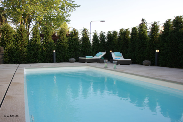 Pool mit SchlitzEntwässerungsrinne Modern Pools Frankfurt am