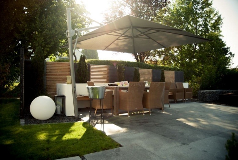 Terrasse im Garten Klassisch Garten Stuttgart von Gärten von