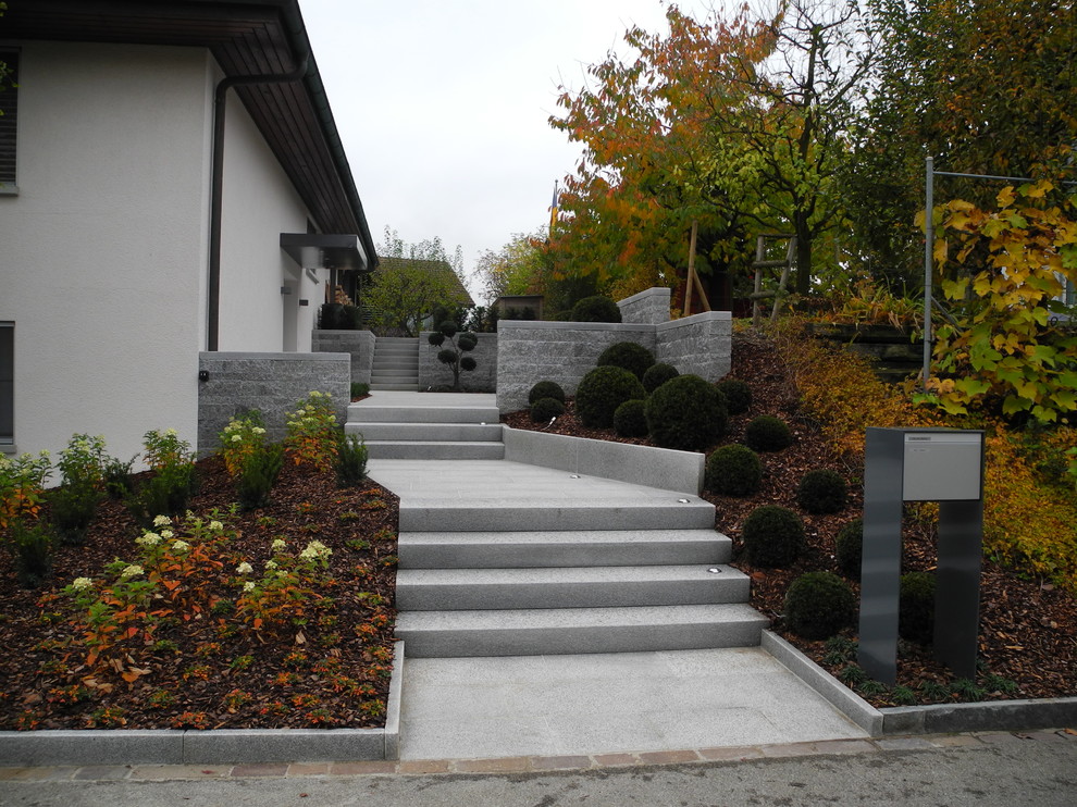 Contemporary Landscape Other by LIFESTYLE & MORE by