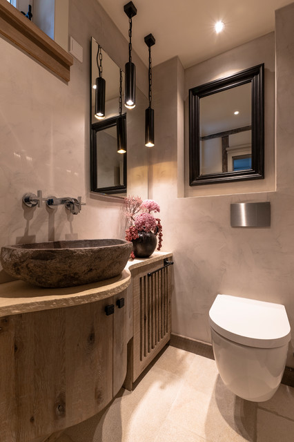 Gäste WC in luxuriösem modernem Bauernhaus - Campagne - Toilettes -  Francfort - par jannetbutzinger.innenarchitektur | Houzz
