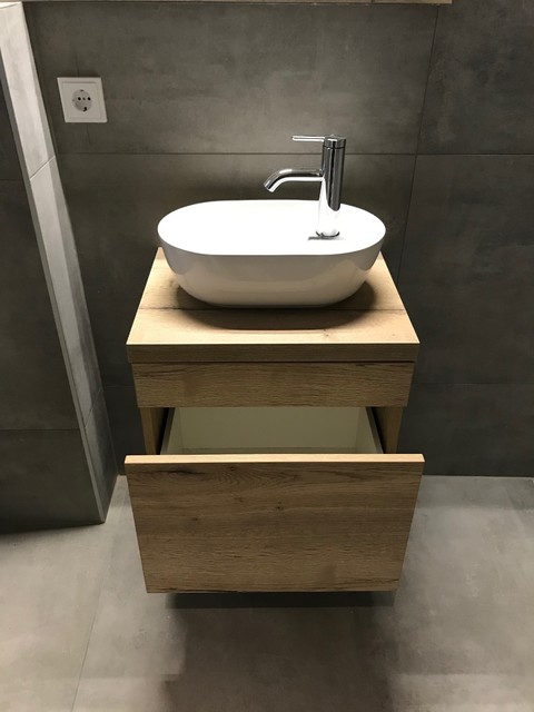 Moderne Eichen-Möbel fürs Gäste-WC - Contemporain - Toilettes - Cologne -  par Wood-Design | Houzz