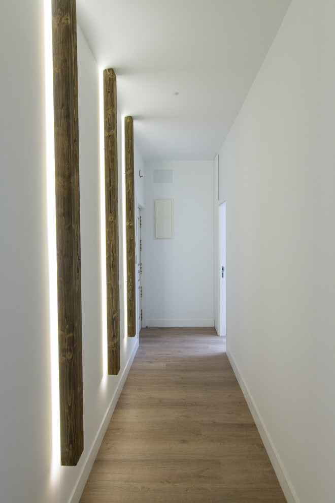 Источник вдохновения для домашнего уюта: коридор в скандинавском стиле
