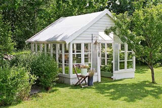 75 Most Popular 75 Beautiful Shabby-Chic Style Detached Garden Shed and  Building Ideas and Designs Design Ideas for February 2023 | Houzz IE