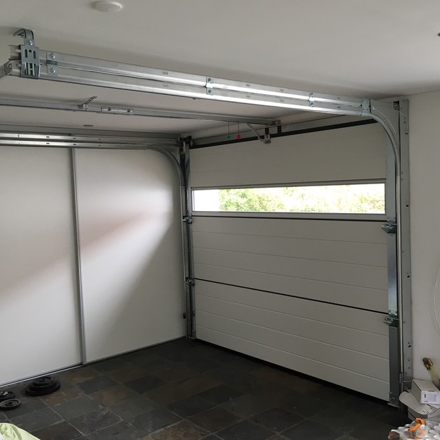 NASSAU Garageport i Model Softline med Panorama Top Traditional