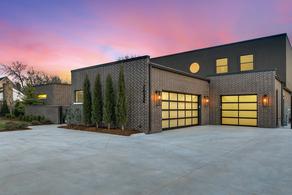 Inspiration for a modern garage in Oklahoma City.