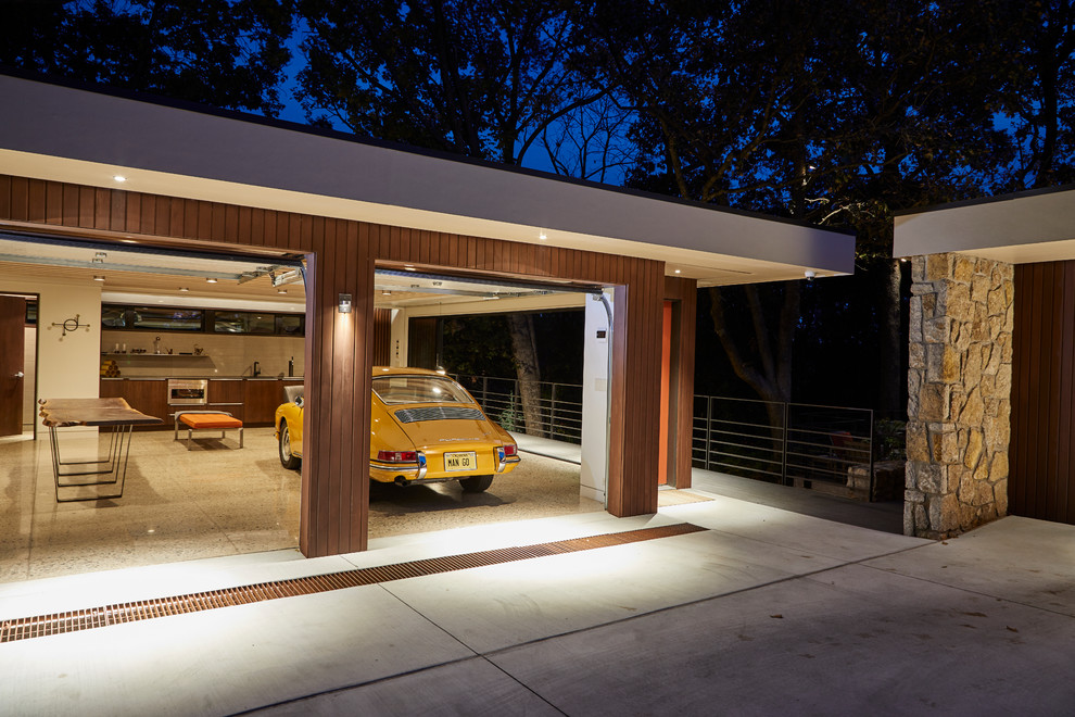 Imagen de garaje independiente y estudio vintage de tamaño medio para dos coches
